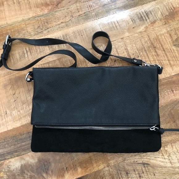 Handbags - Black shoulder bag